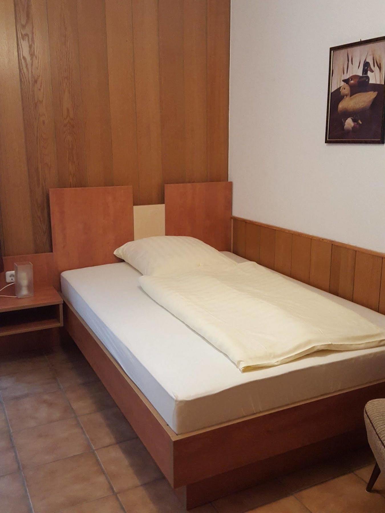 Waldhotel Zur Holzmuhle Eldagsen Екстериор снимка